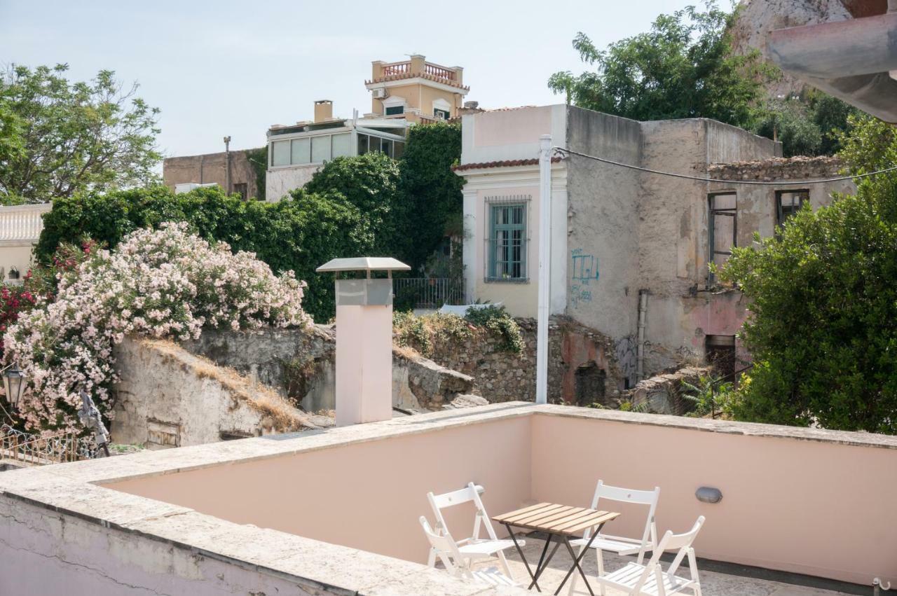 Acropolis View Lodge In Plaka Афины Экстерьер фото