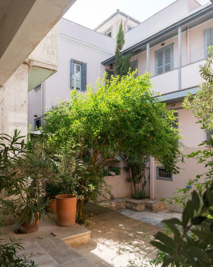 Acropolis View Lodge In Plaka Афины Экстерьер фото